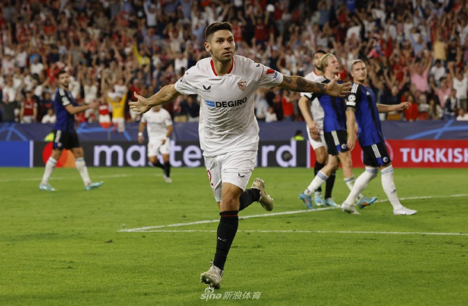 得我们拭目 得我们拭目