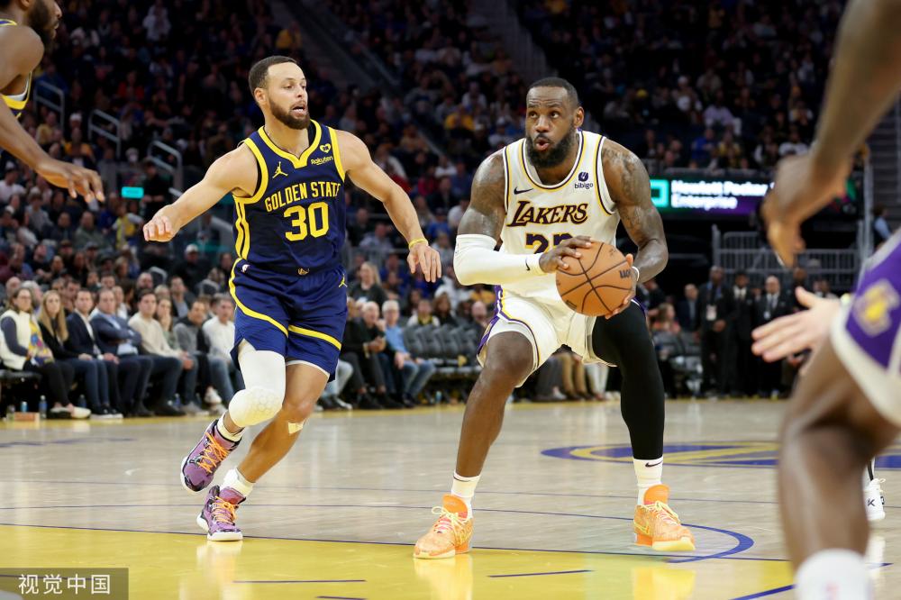 给湖人接下 给湖人接下