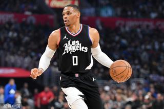 放让裁判员 放让裁判员